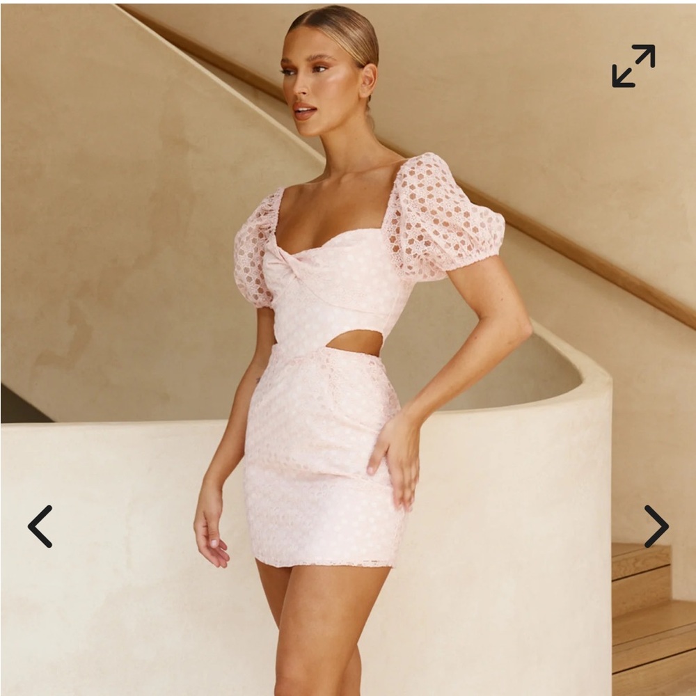Selfie Leslie White Puff Sleeve Bodycon Mini Dress
